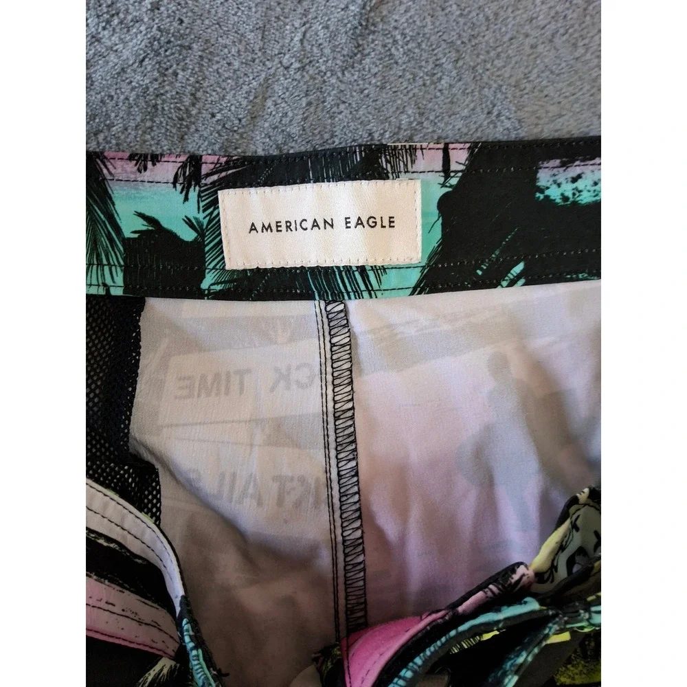 American Eagle Mens Neon Tropical Palm Tree Surfer Board Shorts‎ Swim Trunks L